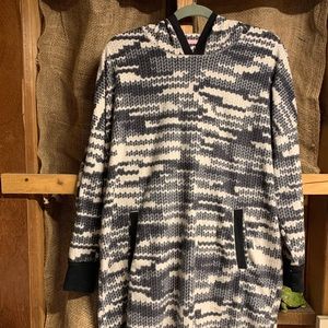 Fleece hooded nightie